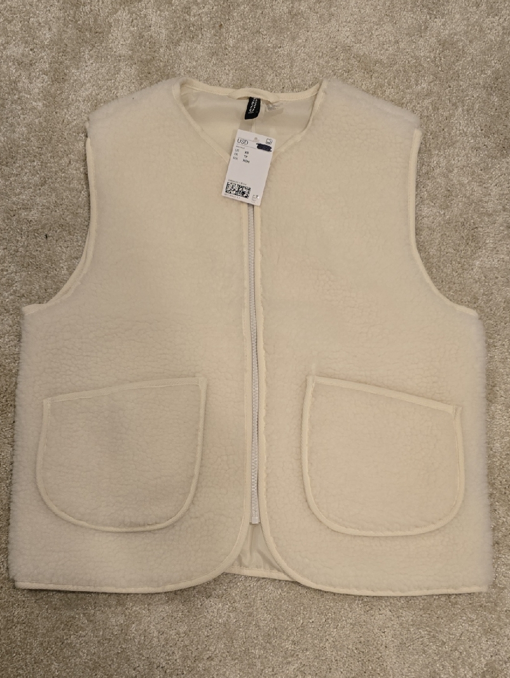 H&M Ivory Sherpa Zip Vest